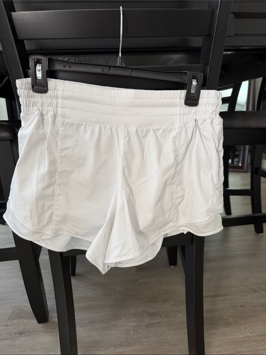 lululemon athletica Pants - Lululemon White 4” Hotty Hot shorts
